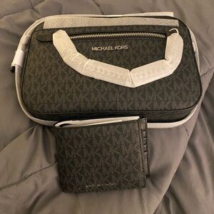 Michael Kors Black Logo crossbody Bag with Matching Wallet